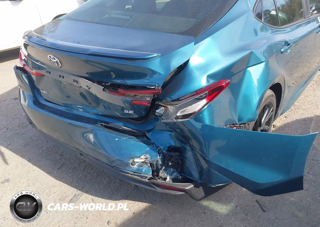 2026 Toyota Camry Se VIN:4T1DAACK1TU264743 - 6