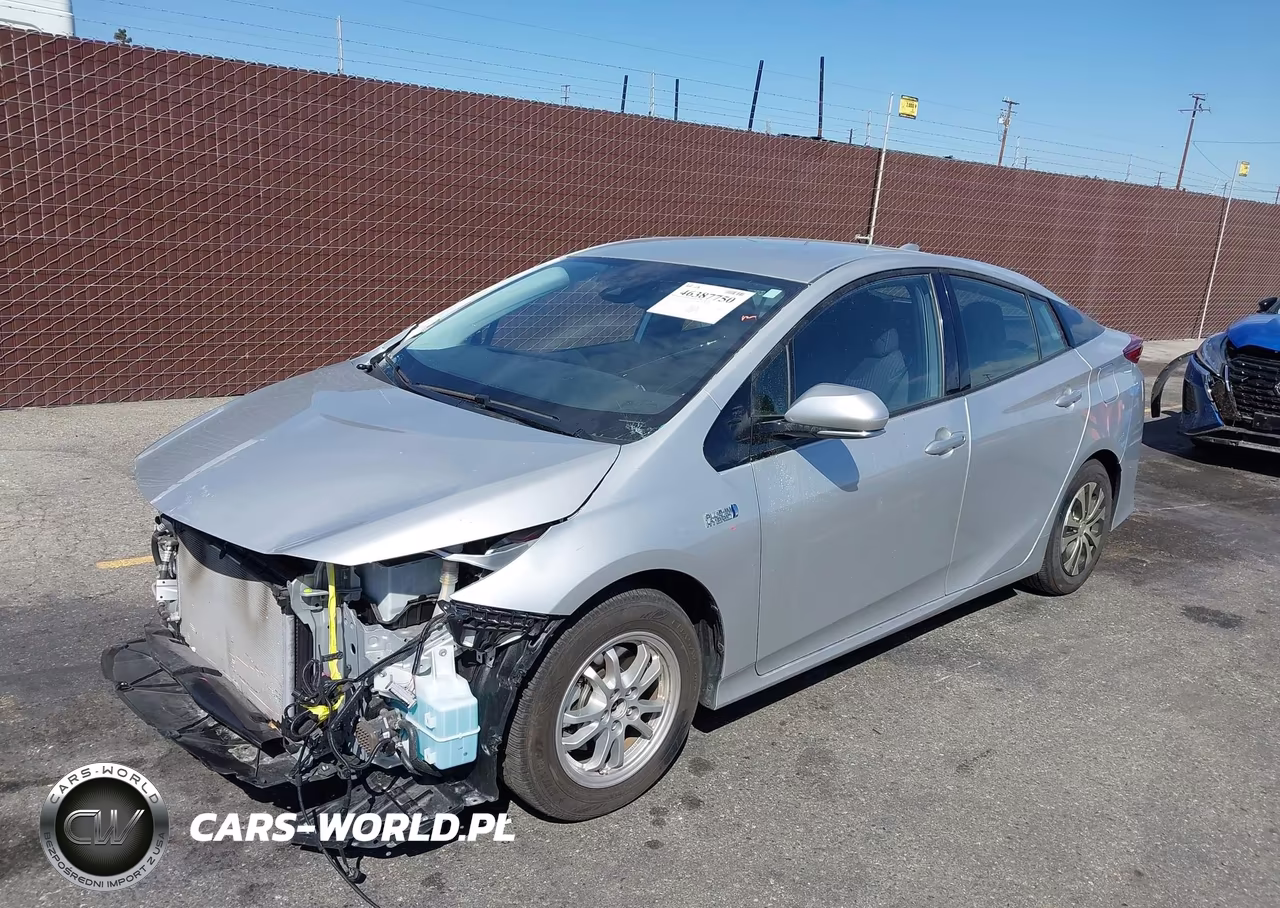 2020 Toyota Prius Prime Le VIN:JTDKARFP7L3144081 - 2