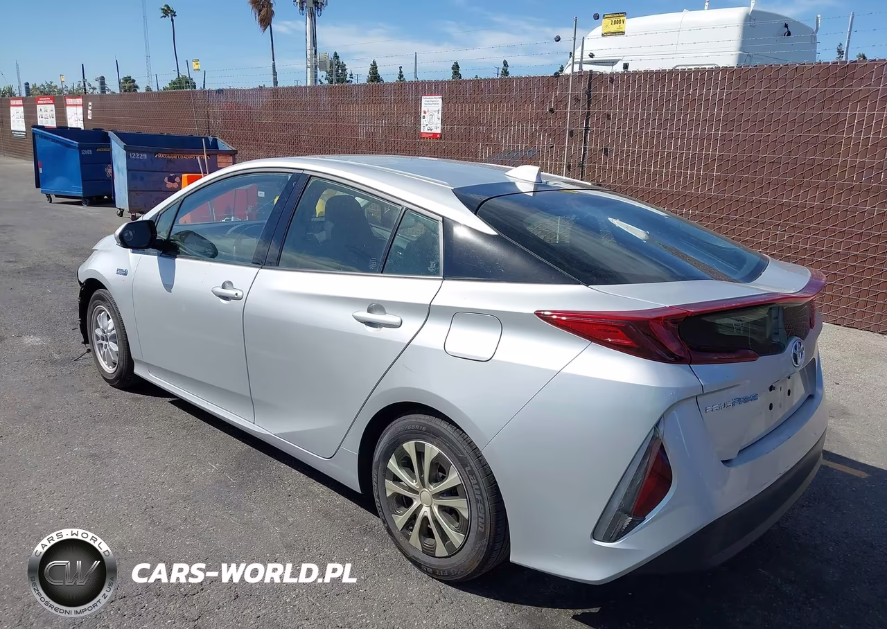 2020 Toyota Prius Prime Le VIN:JTDKARFP7L3144081 - 3