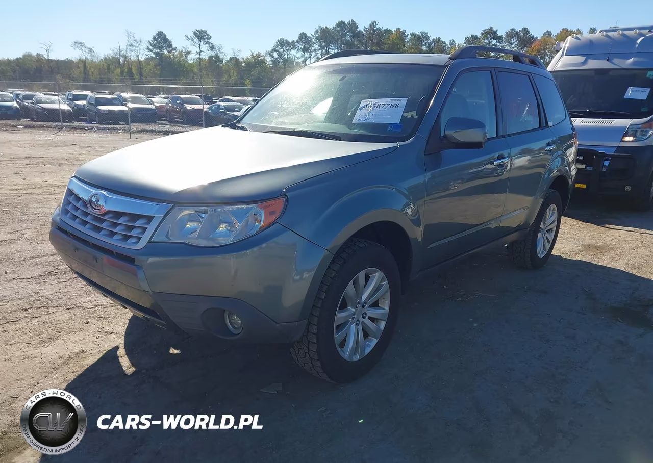 2012 Subaru Forester 2.5X Limited VIN:JF2SHBFCXCH455704 - 2