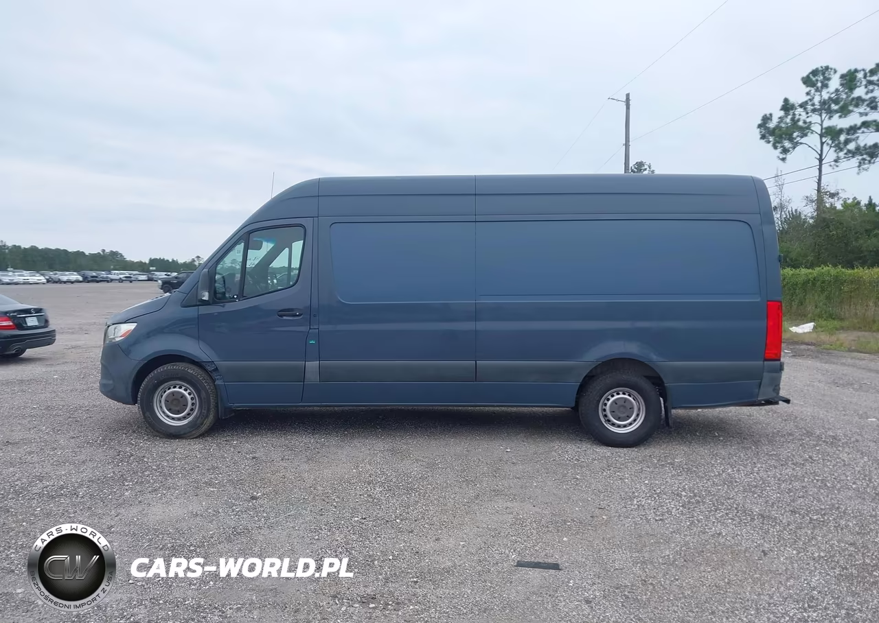 2019 Mercedes-Benz Sprinter 2500 High Roof V6 VIN:WD4PF1CD5KP137016 - 14