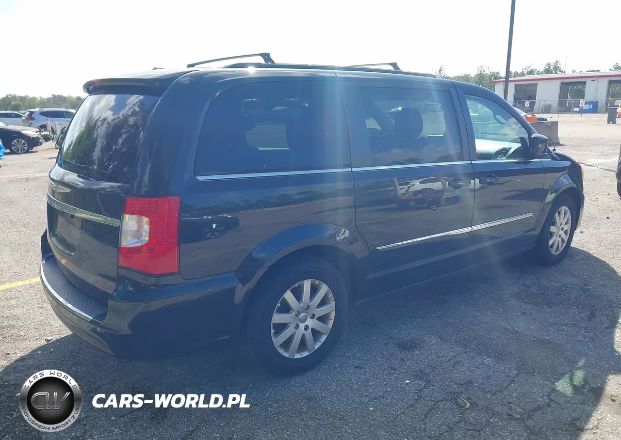 2014 Chrysler Town & Country Touring VIN:2C4RC1BG8ER131835 - 4