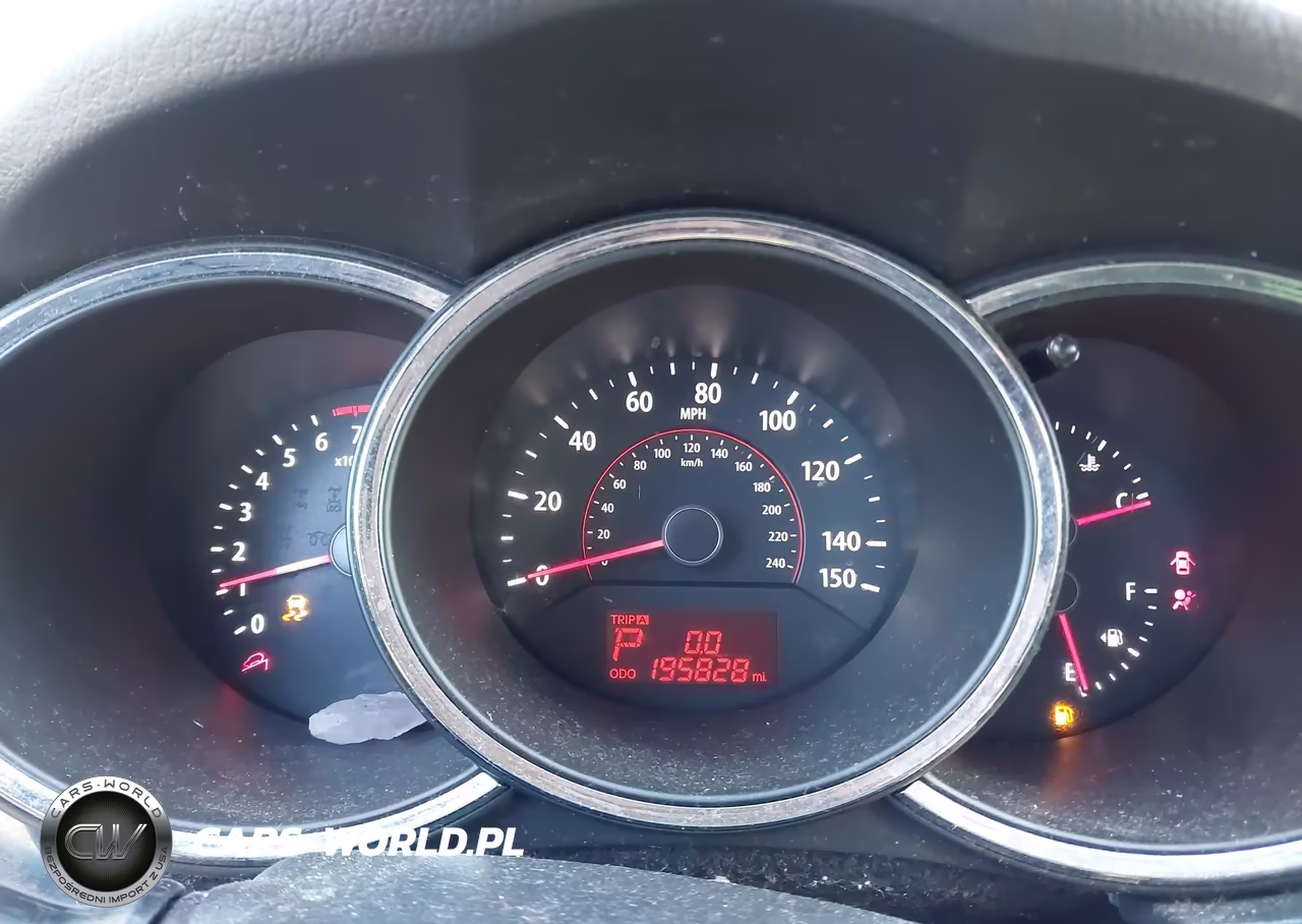 2011 Kia Sorento Lx VIN:5XYKT3A18BG096451 - 7