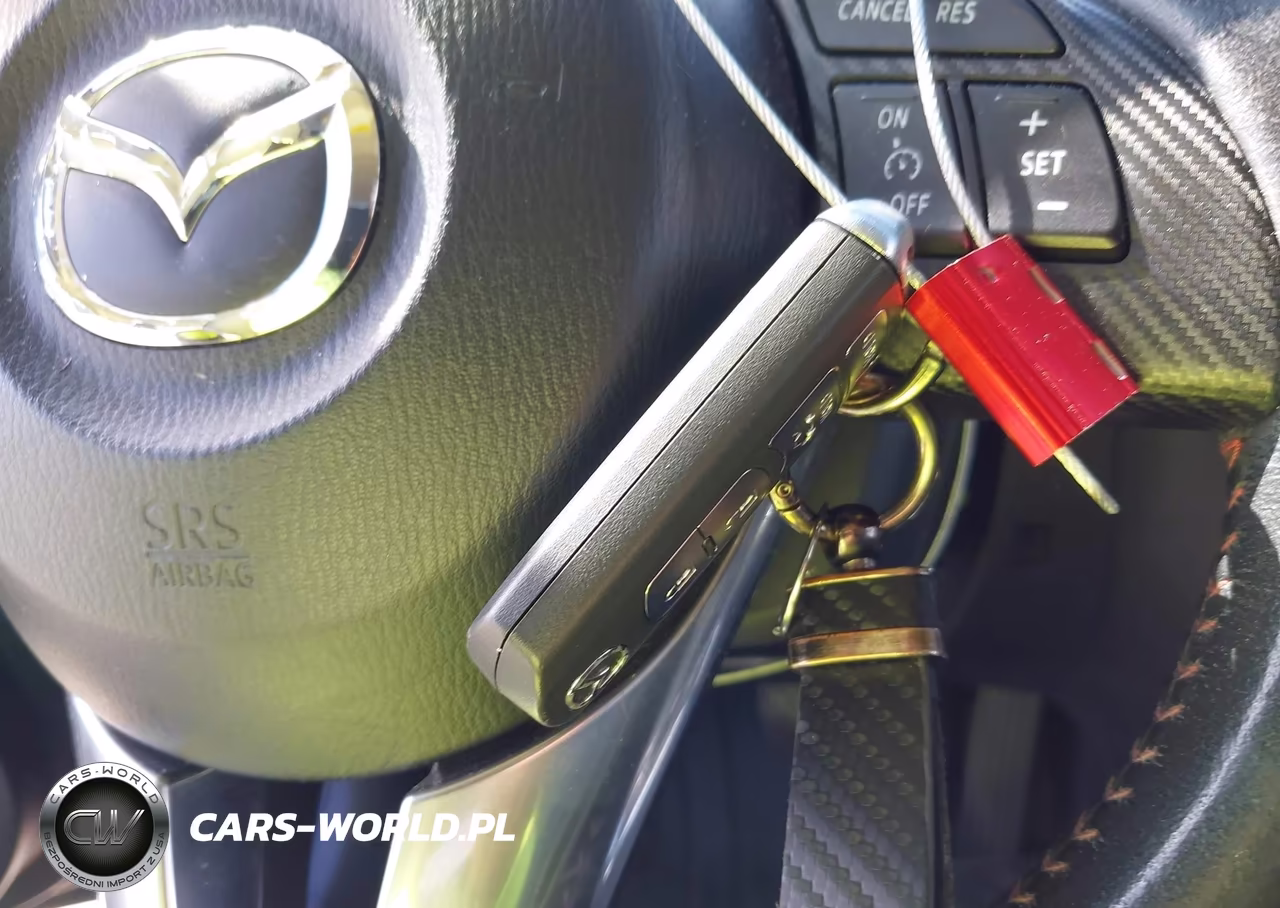 2014 Mazda Mazda3 I Grand Touring VIN:JM1BM1W72E1140009 - 11