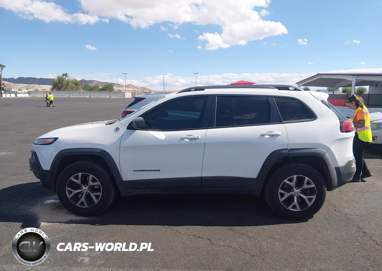 2017 Jeep Cherokee Trailhawk 4X4 VIN:1C4PJMBS5HW557514 - 14
