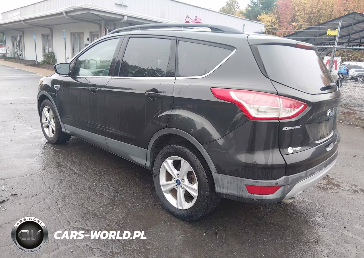 2015 Ford Escape Se VIN:1FMCU9GX5FUA21397 - 3