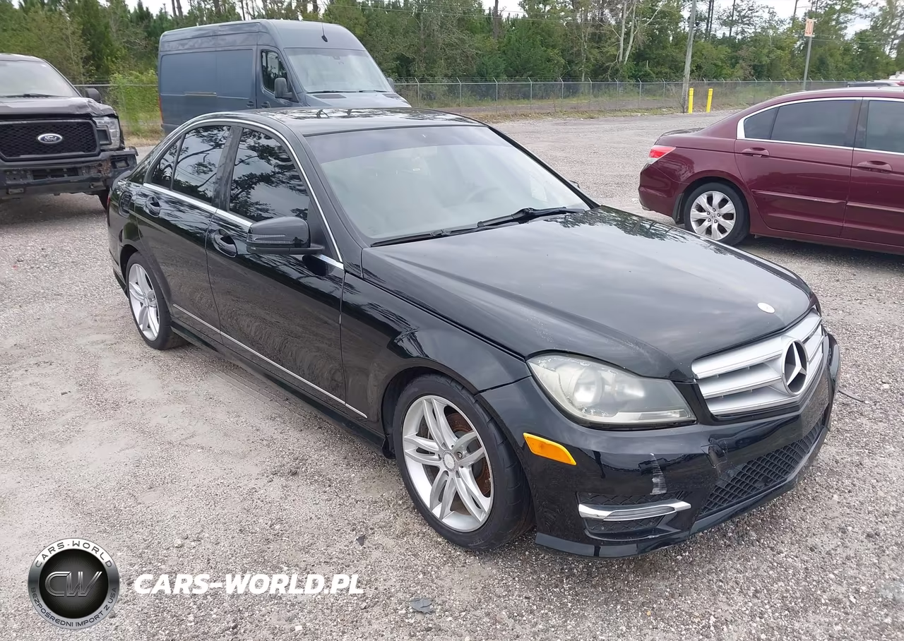 2013 Mercedes-Benz C 250 Sport