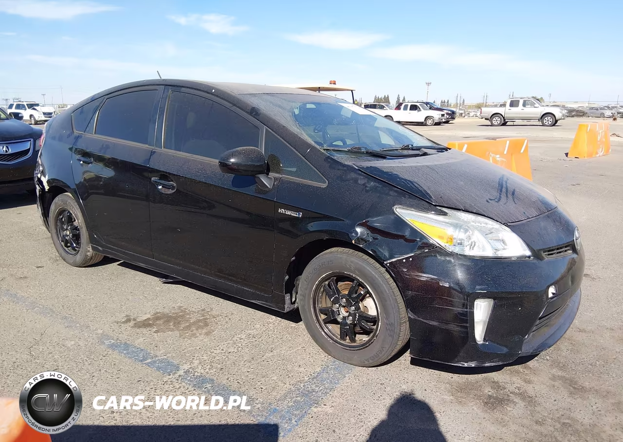 2014 Toyota Prius Three