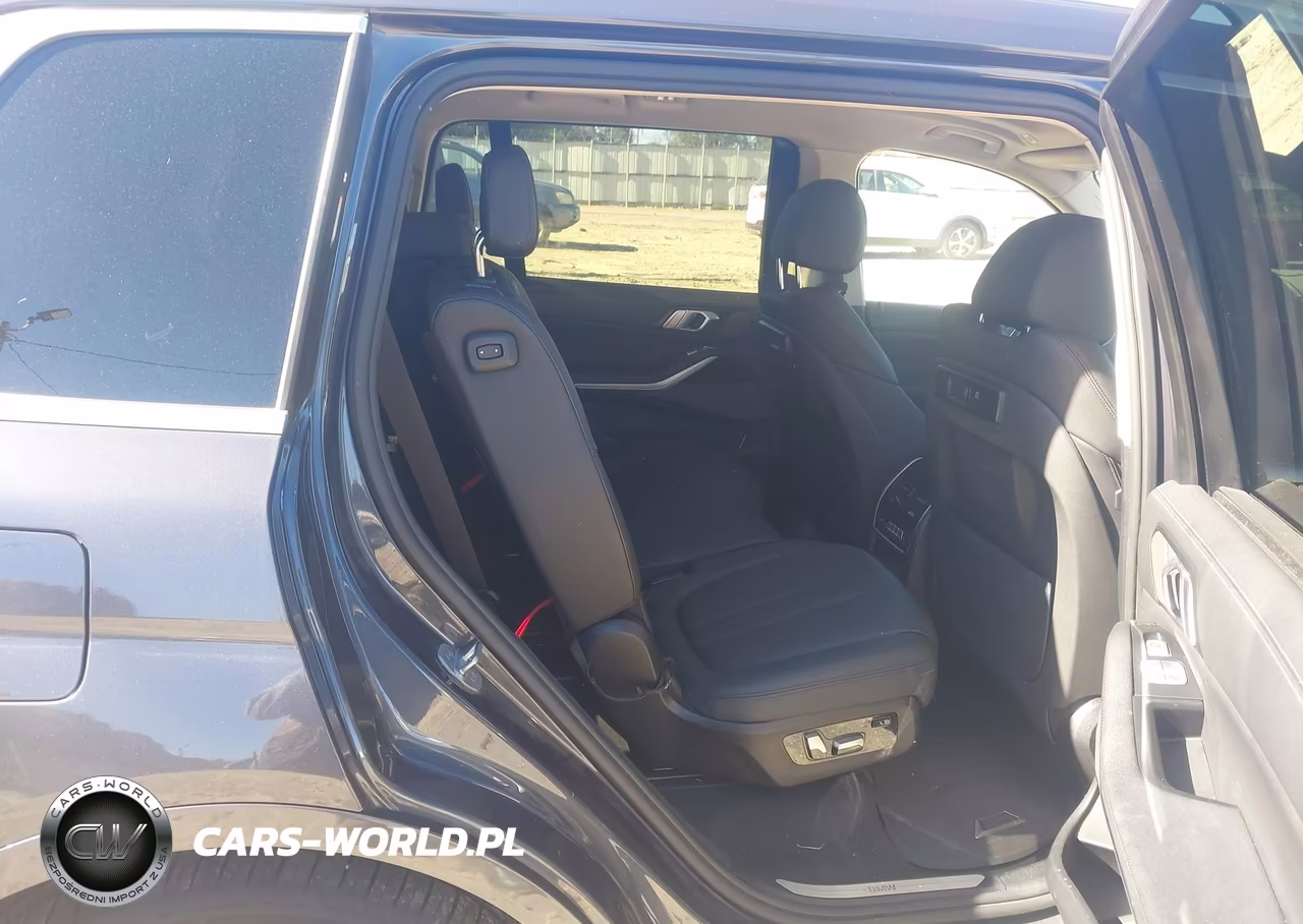 2020 BMW X7 xDrive40I VIN:5UXCW2C09L9B60639 - 7