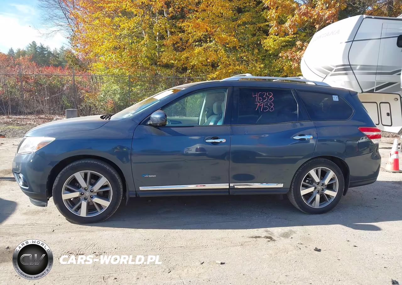 2014 Nissan Pathfinder Hybrid Platinum VIN:5N1CR2MM3EC652883 - 12