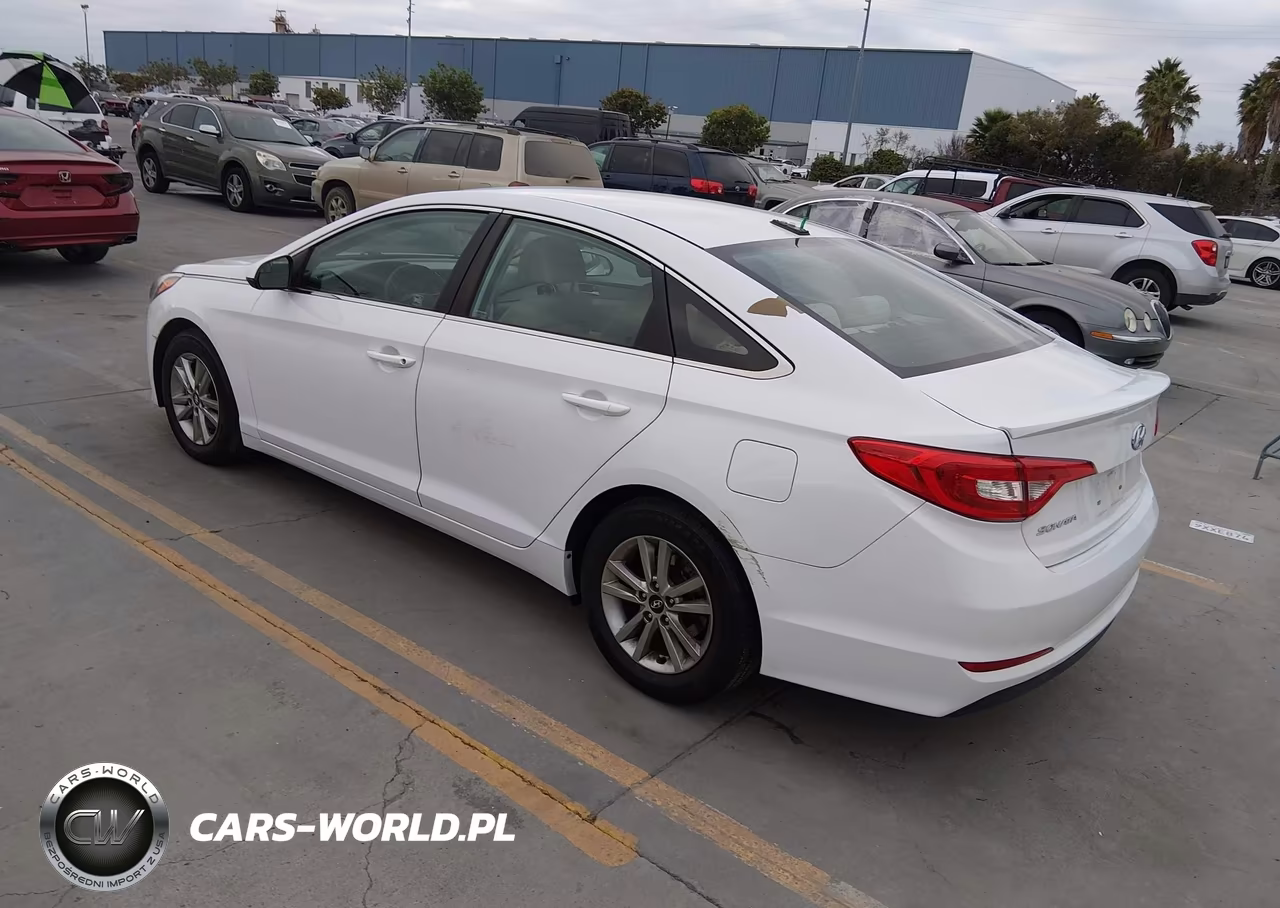 2016 Hyundai Sonata Se VIN:5NPE24AFXGH279593 - 3