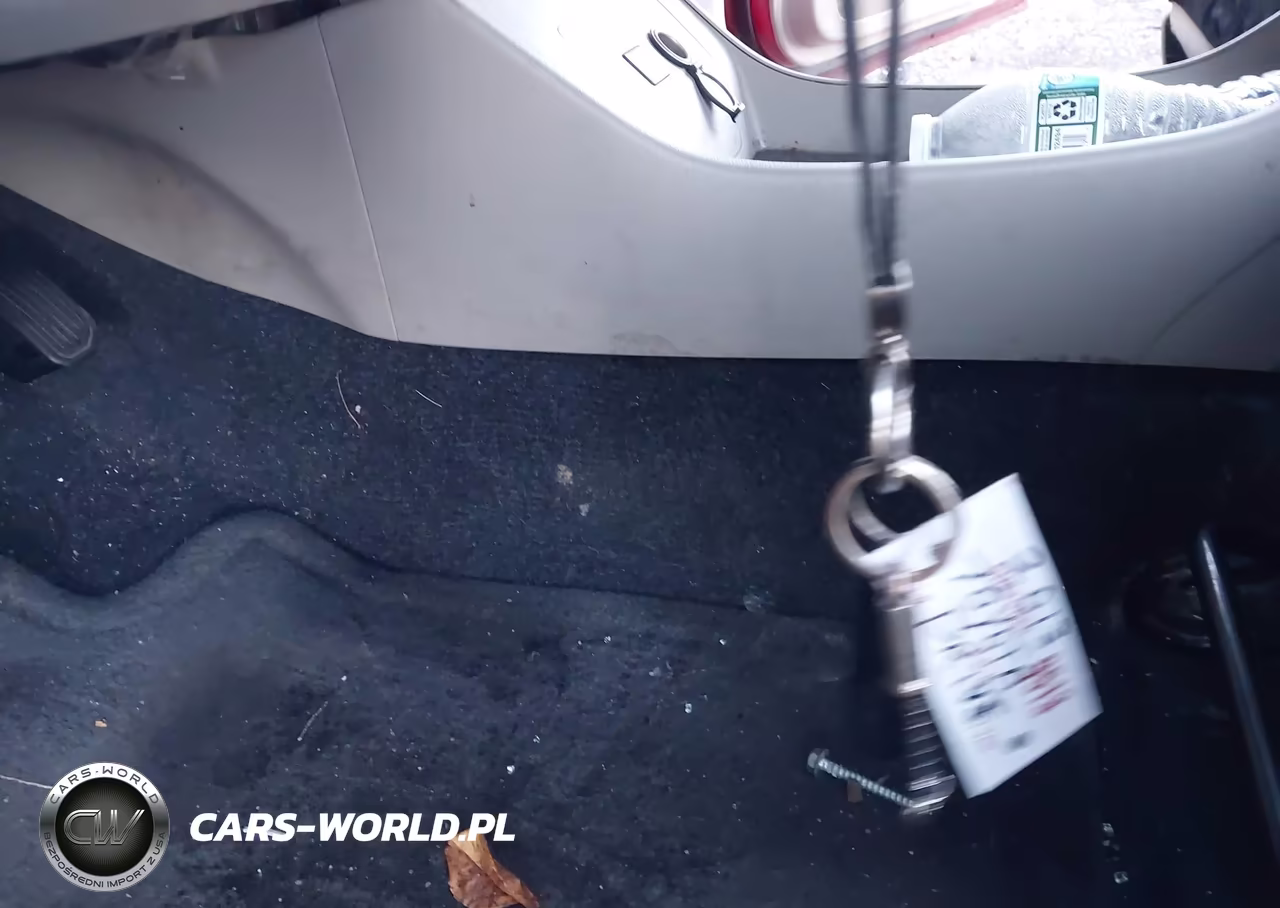 2014 Toyota Prius Two VIN:JTDKN3DU0E1774680 - 11