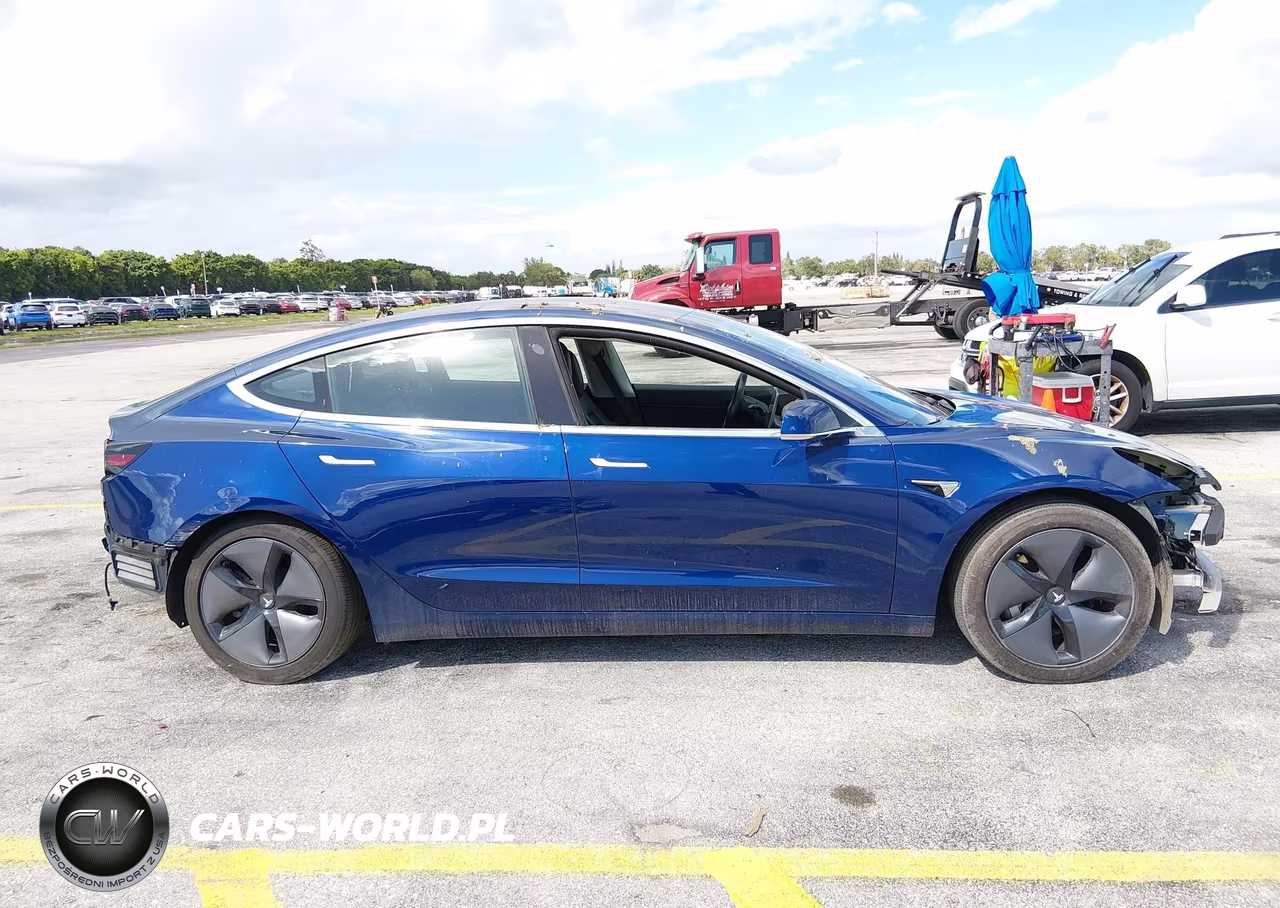 2018 Tesla Model 3 Long Range-Performance VIN:5YJ3E1EB5JF130597 - 14