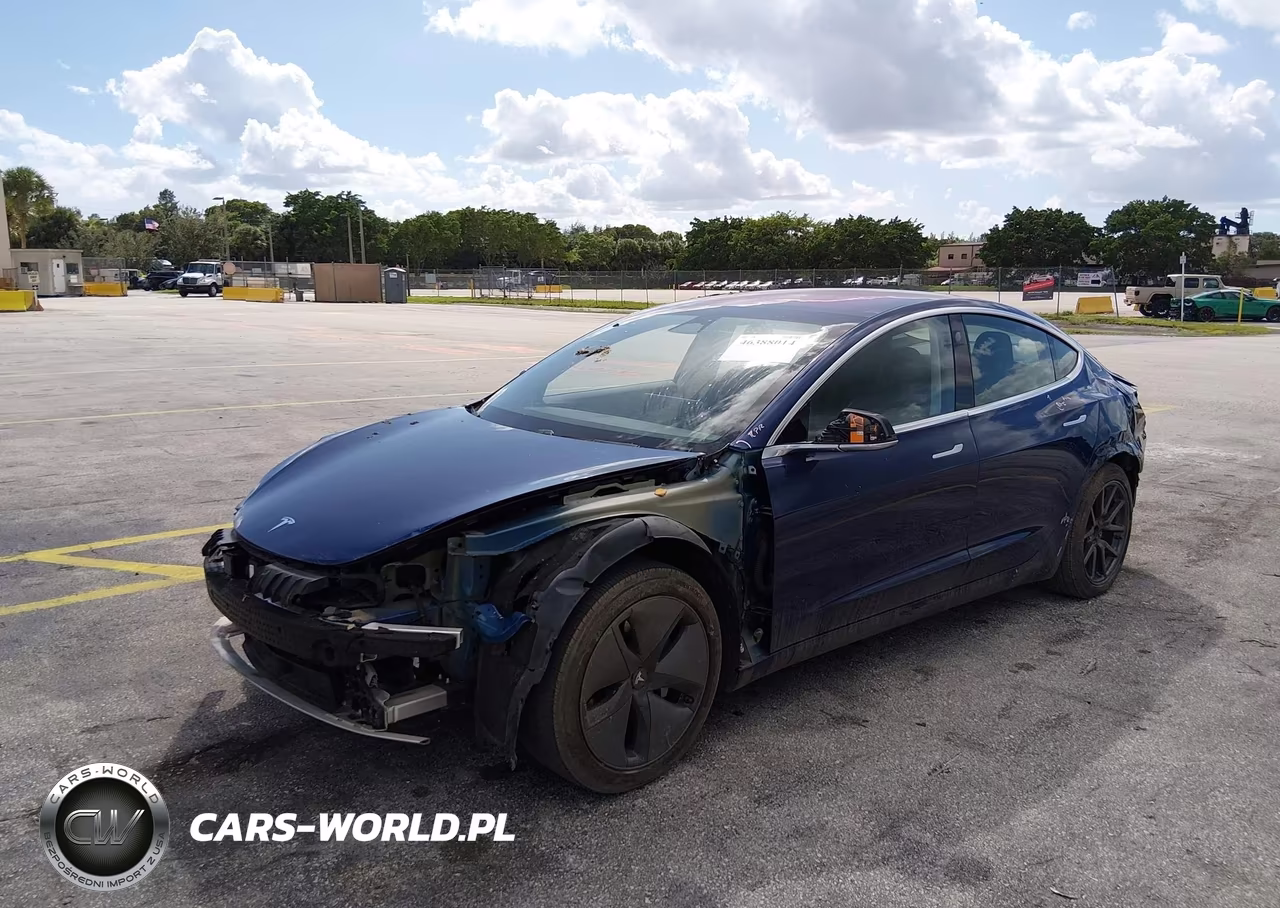 2018 Tesla Model 3 Long Range-Performance VIN:5YJ3E1EB5JF130597 - 2