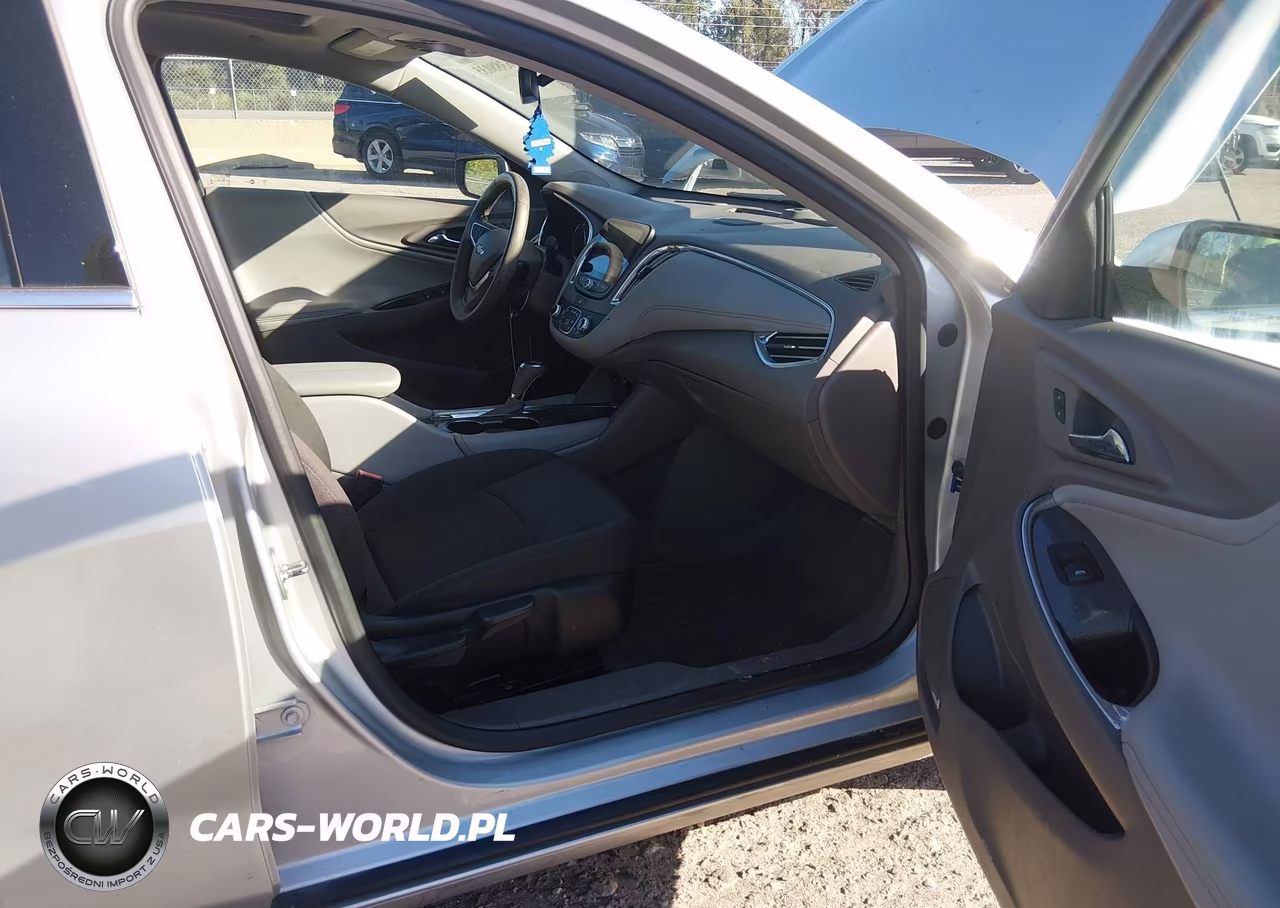 2017 Chevrolet Malibu Hybrid VIN:1G1ZJ5SU3HF192193 - 5