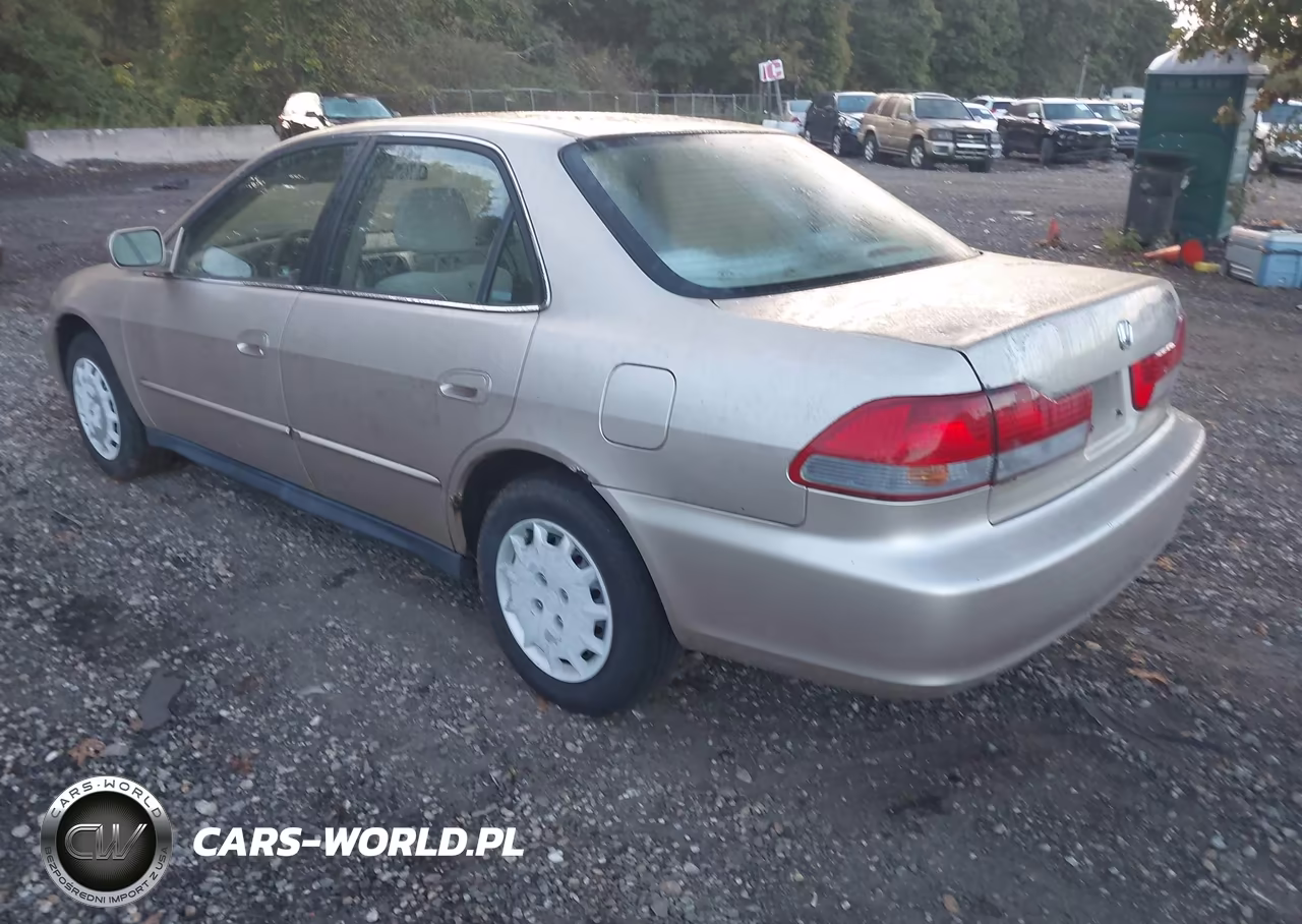 2001 Honda Accord VIN:1HGCG66551A066880 - 3