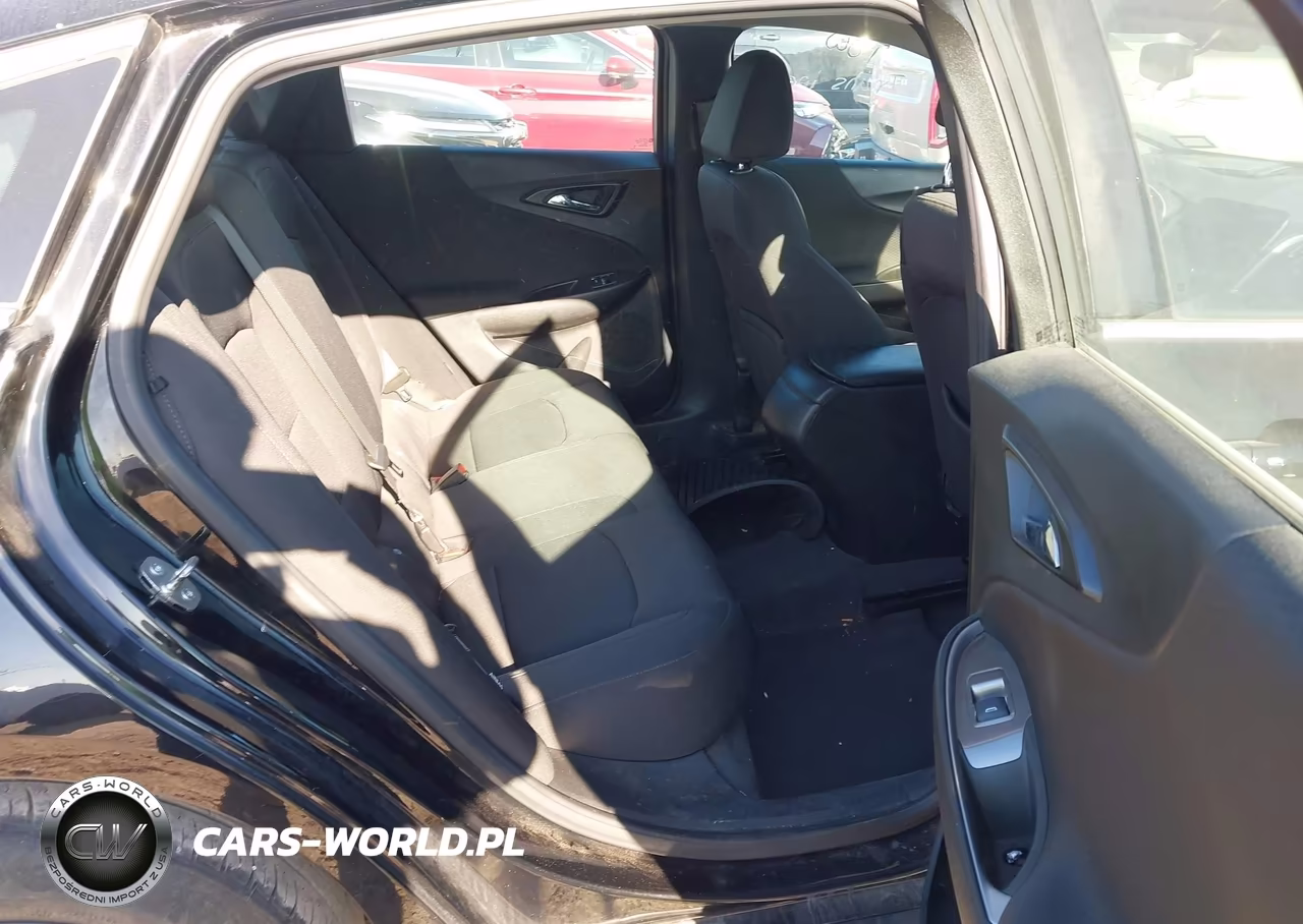 2019 Chevrolet Malibu 1Ls VIN:1G1ZB5ST6KF198582 - 8