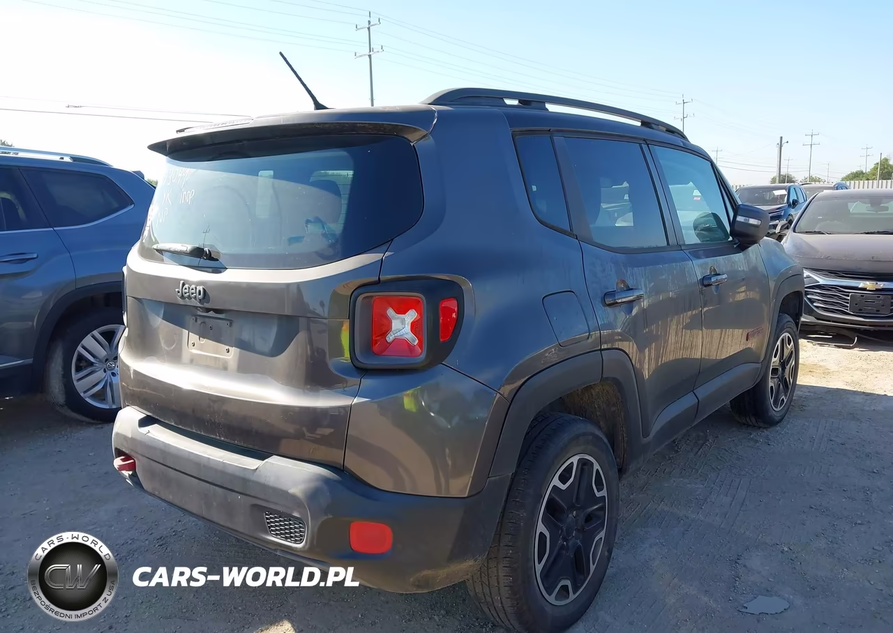 2016 Jeep Renegade Trailhawk VIN:ZACCJBCT7GPD73049 - 4