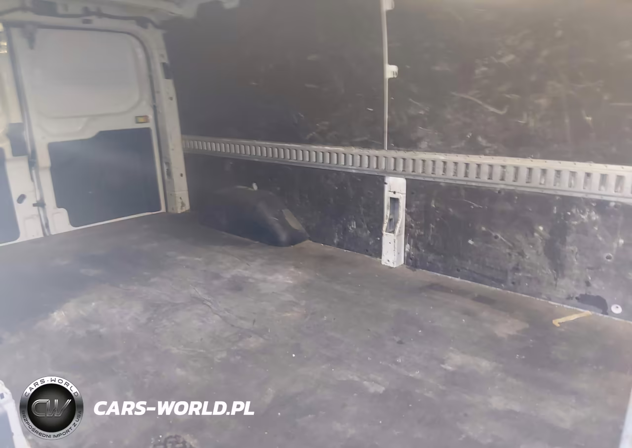 2021 Ford Transit-250 VIN:1FTBR1Y89MKA76423 - 3