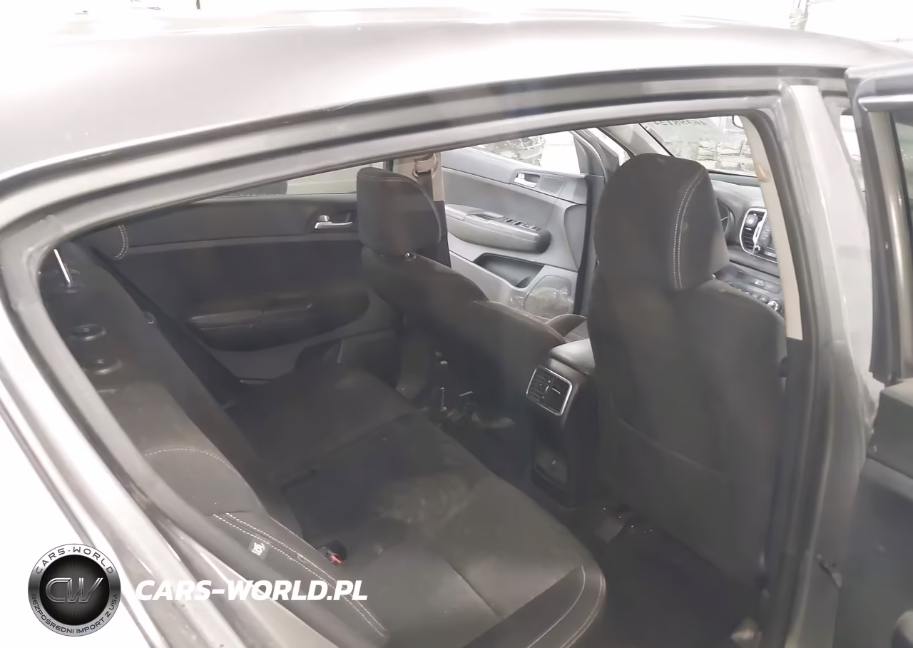 2018 Kia Sportage Lx VIN:KNDPMCAC2J7378410 - 8
