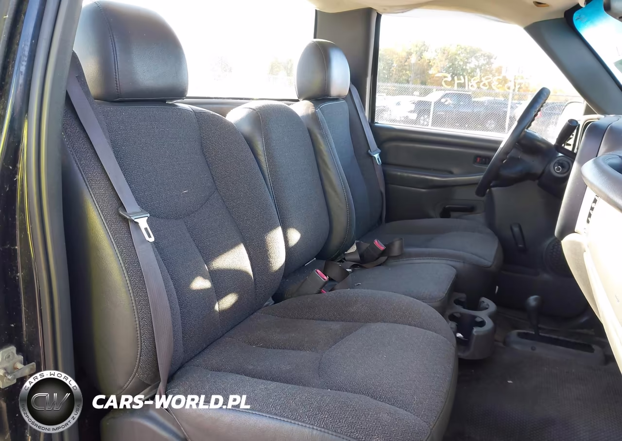 2005 Chevrolet Silverado 2500Hd Work Truck VIN:1GCHK24U15E320718 - 8