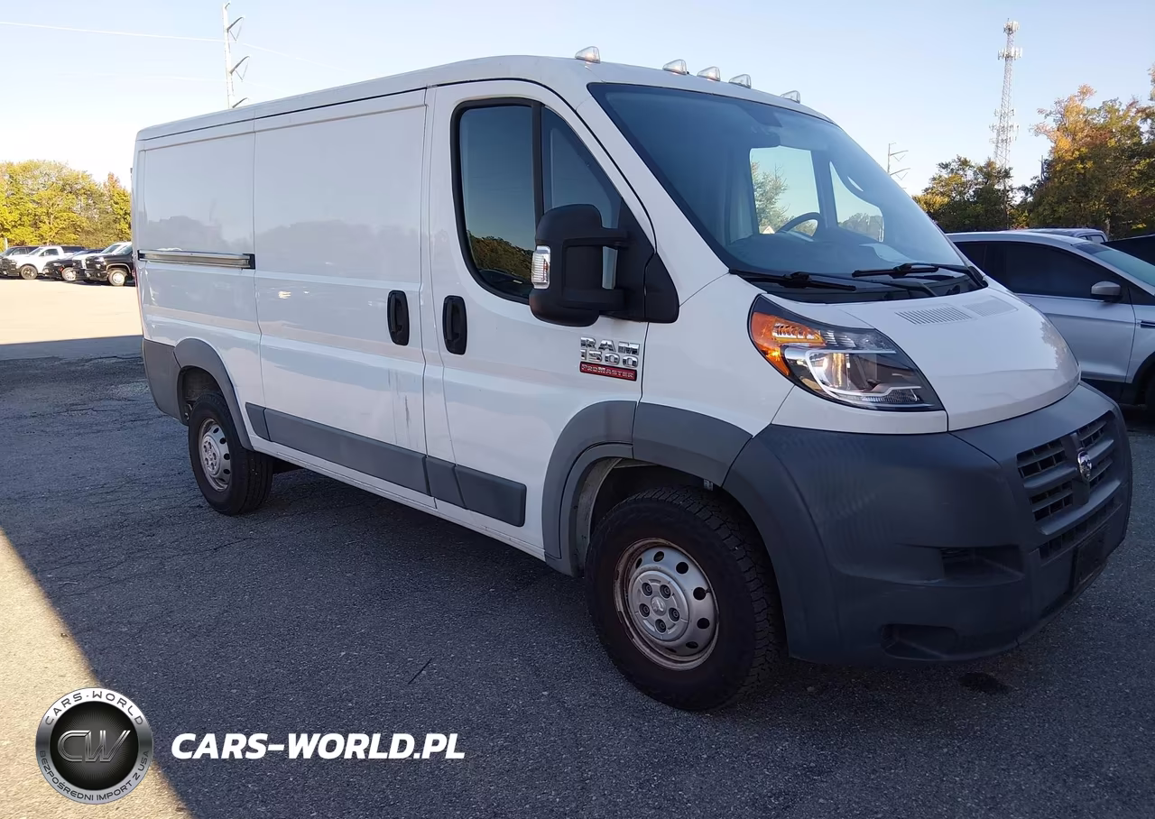 2018 Ram Promaster 1500 Low Roof 136 Wb VIN:3C6TRVAG4JE153248 - 1
