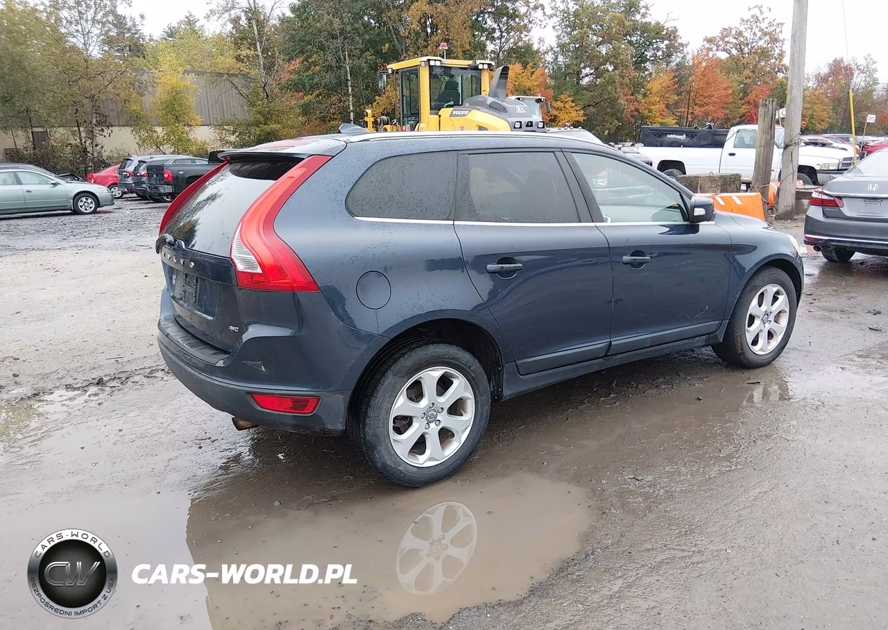 2013 Volvo Xc60 3.2-3.2 Platinum-3.2 Premier-3.2 Premier Plus VIN:YV4940DZ5D2405685 - 4