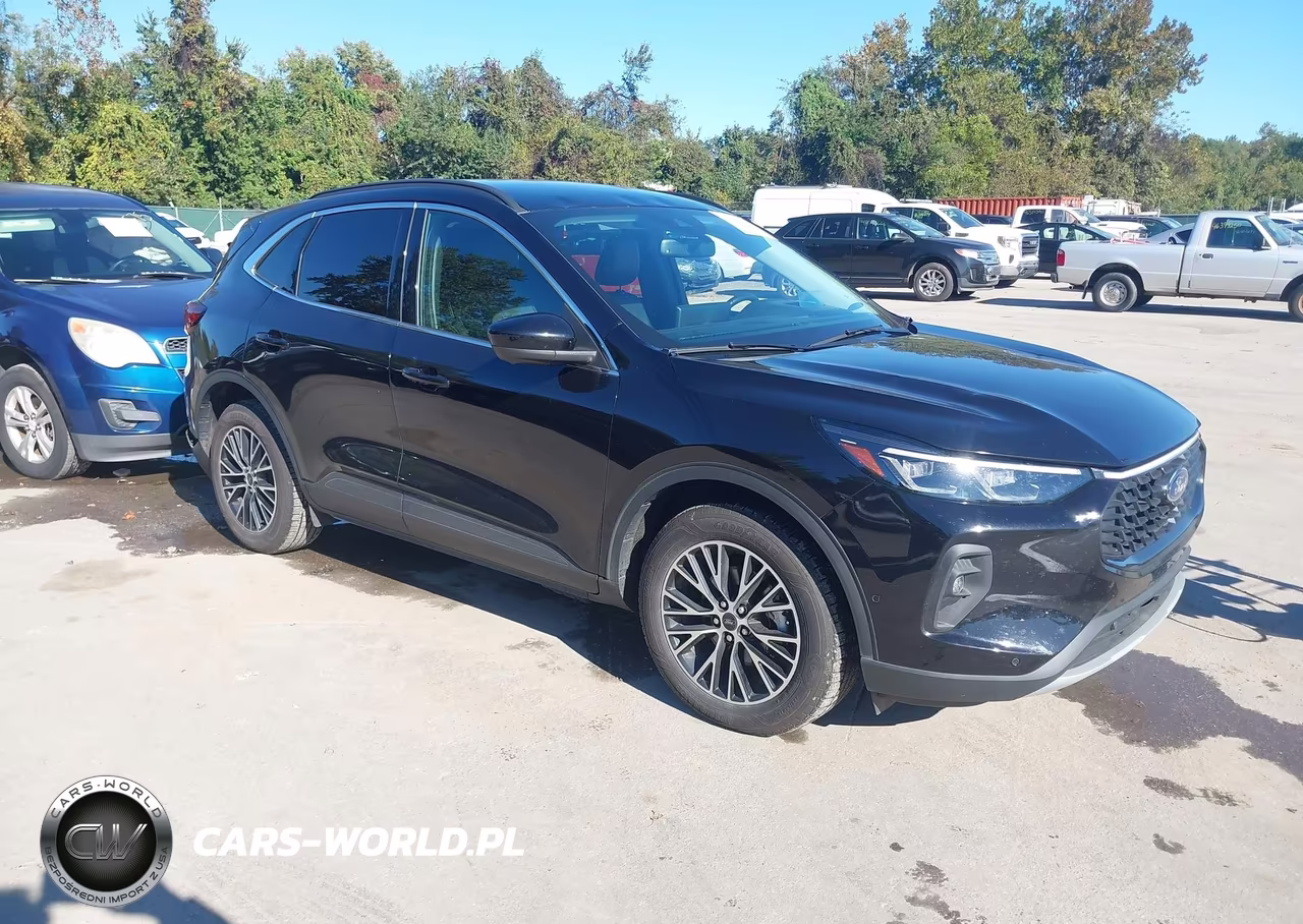 2023 Ford Escape Phev