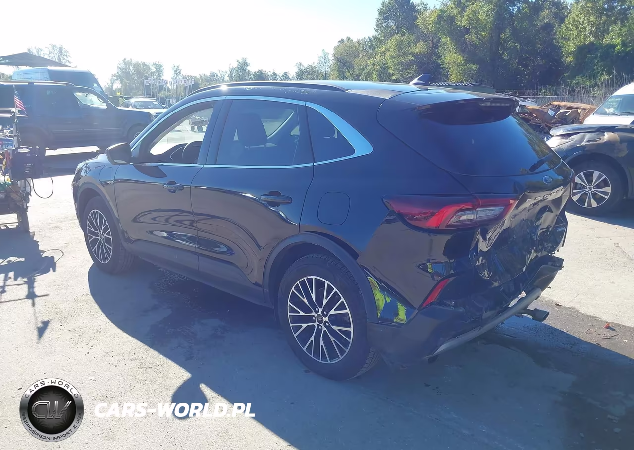 2023 Ford Escape Phev VIN:1FMCU0E17PUA81340 - 3