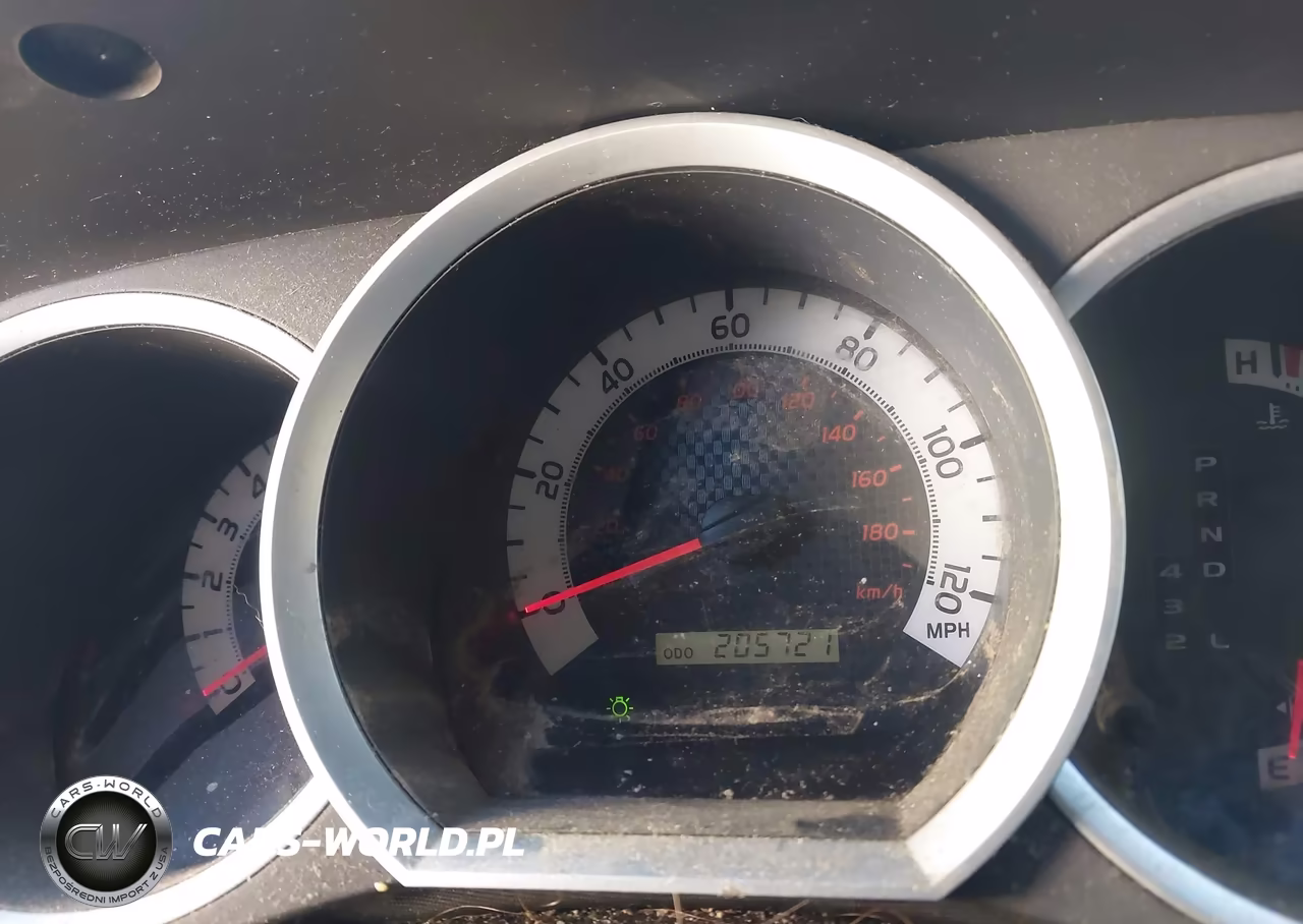 2011 Toyota Tacoma Base V6 VIN:3TMLU4EN7BM071354 - 7