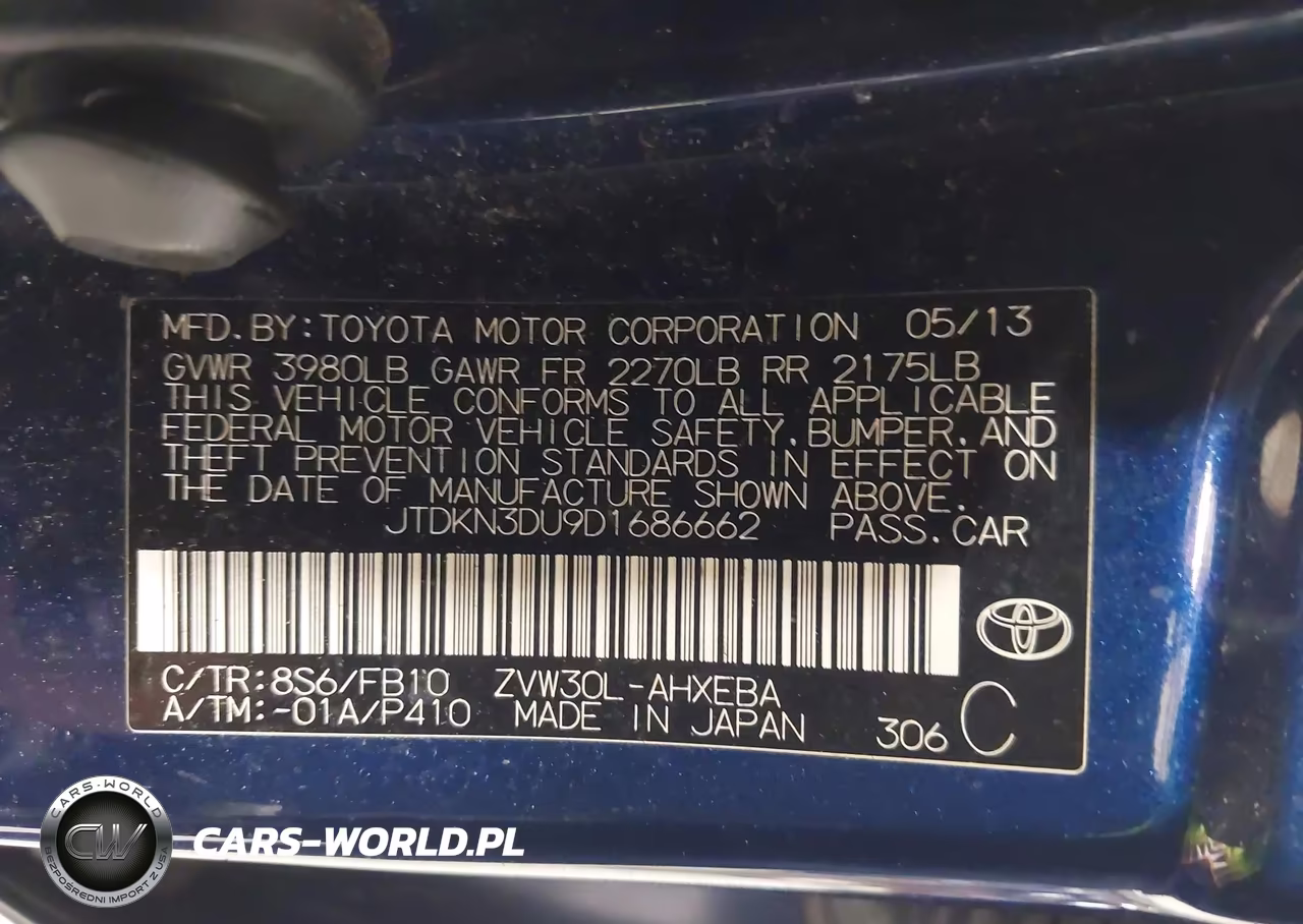 2013 Toyota Prius Two VIN:JTDKN3DU9D1686662 - 9
