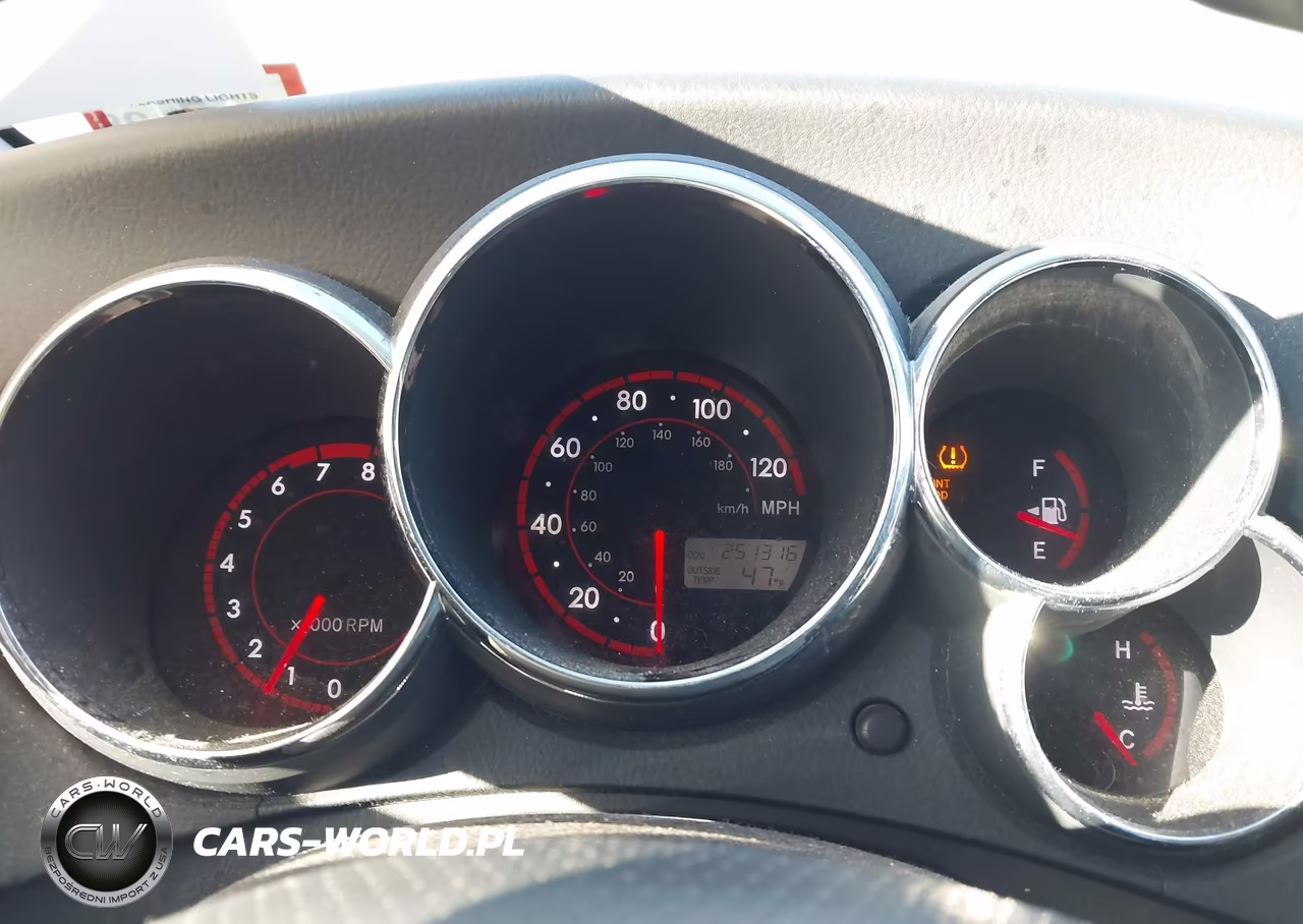 2007 Toyota Matrix VIN:2T1KR32E27C656144 - 7