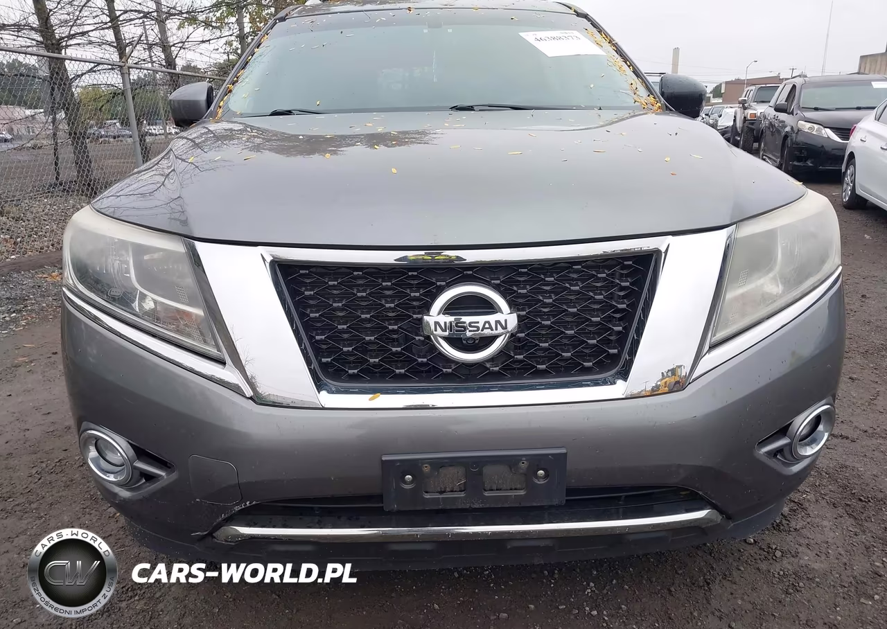 2015 Nissan Pathfinder Platinum VIN:5N1AR2MM3FC710127 - 15