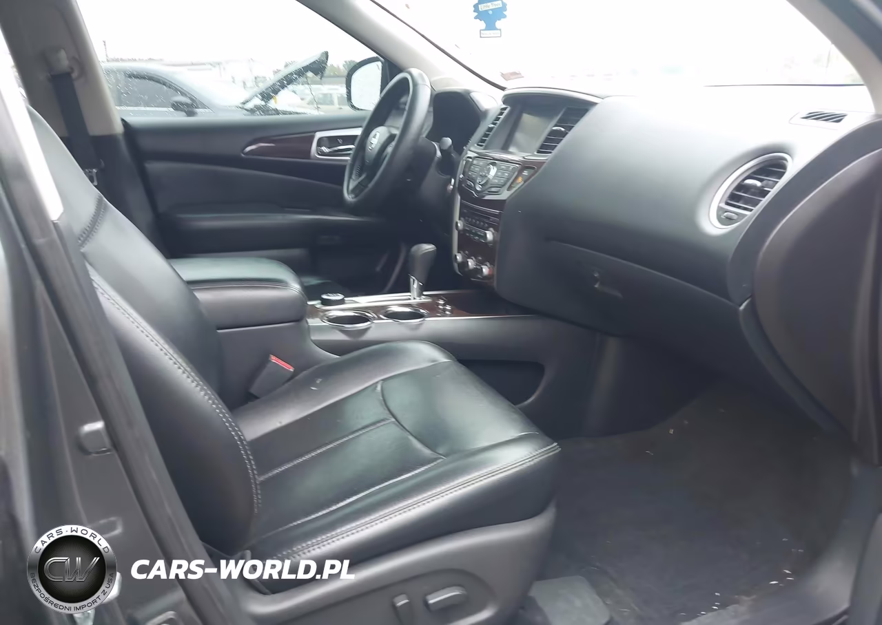 2015 Nissan Pathfinder Platinum VIN:5N1AR2MM3FC710127 - 5