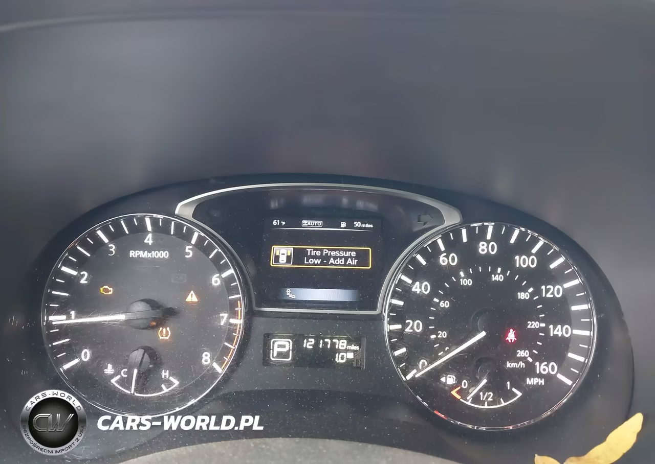 2015 Nissan Pathfinder Platinum VIN:5N1AR2MM3FC710127 - 7