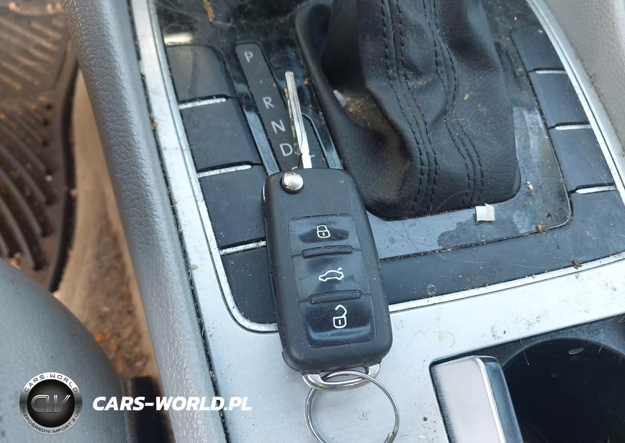 2012 Volkswagen Passat 2.0L Tdi Se VIN:1VWBN7A37CC025490 - 11