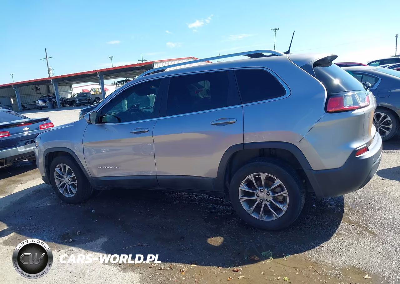 2019 Jeep Cherokee Latitude Plus Fwd VIN:1C4PJLLB2KD388130 - 14