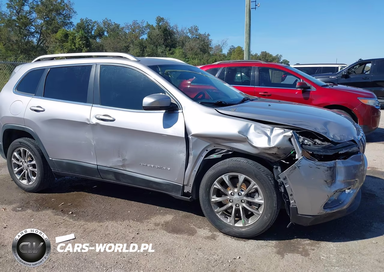 2019 Jeep Cherokee Latitude Plus Fwd VIN:1C4PJLLB2KD388130 - 6