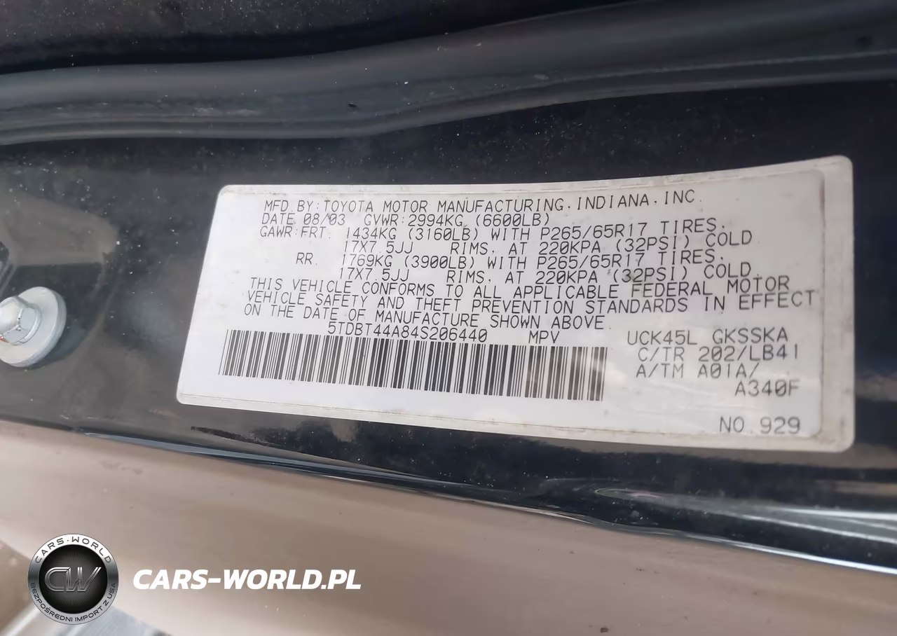 2004 Toyota Sequoia Sr5 V8 VIN:5TDBT44A84S206440 - 9