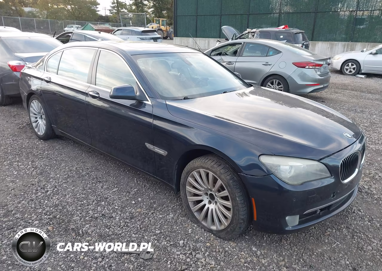 2012 BMW 750Li xDrive