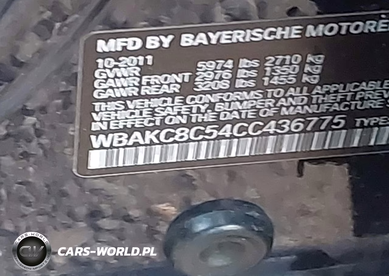 2012 BMW 750Li xDrive VIN:WBAKC8C54CC436775 - 9