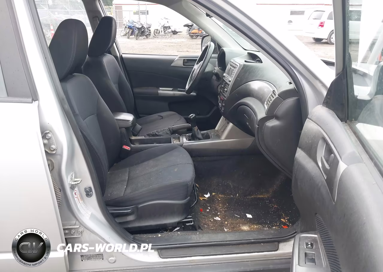 2011 Subaru Forester 2.5X VIN:JF2SHABC6BG751808 - 5