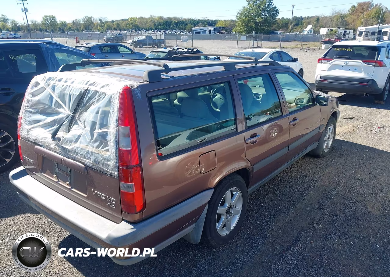 1998 Volvo V70 Awd VIN:YV1LZ5641W2464688 - 4
