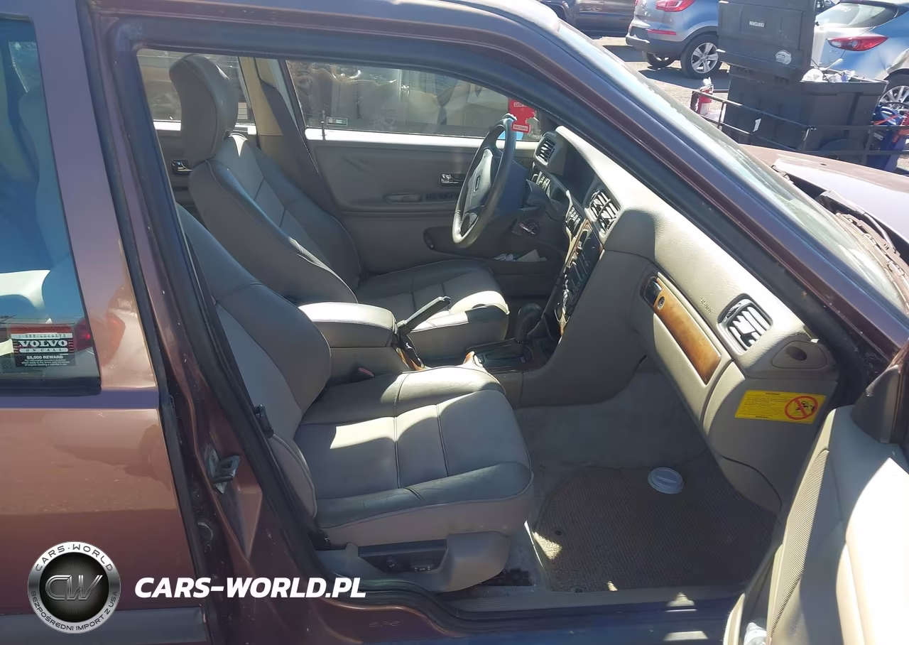 1998 Volvo V70 Awd VIN:YV1LZ5641W2464688 - 5