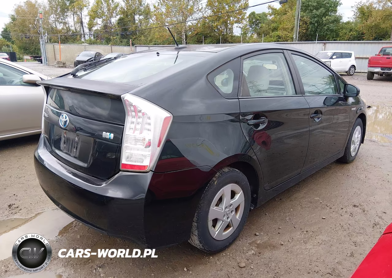 2010 Toyota Prius Ii VIN:JTDKN3DU6A0245721 - 4