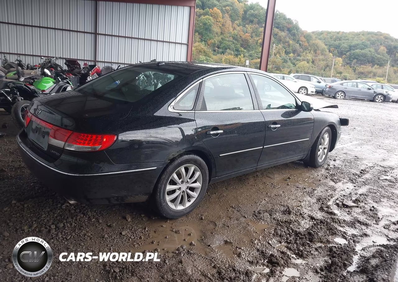 2008 Hyundai Azera Limited VIN:KMHFC46F68A255208 - 4