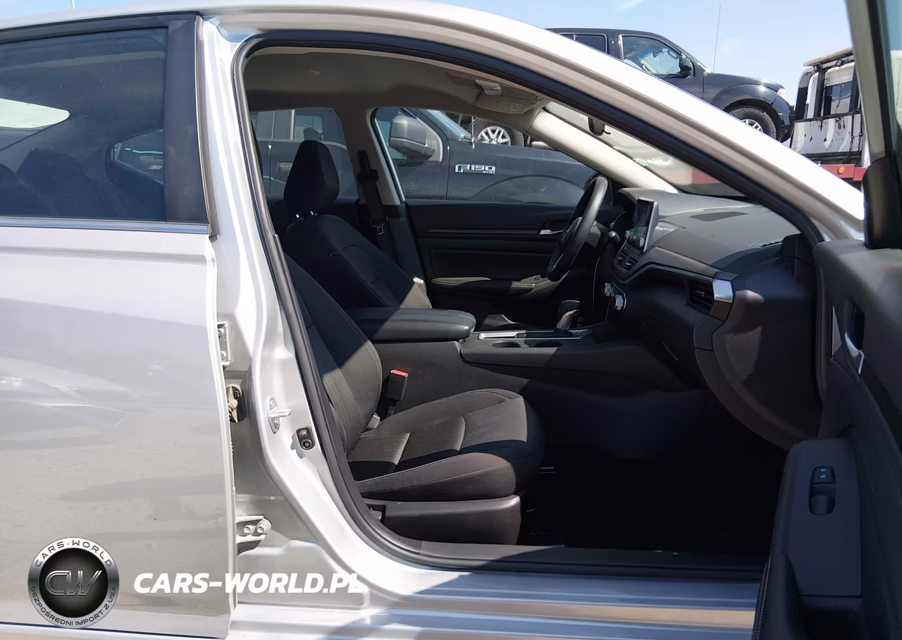 2025 Nissan Altima Sv Fwd VIN:1N4BL4DV8SN377717 - 5