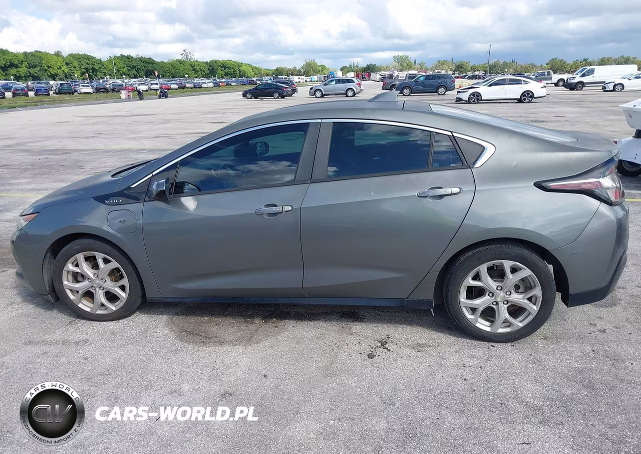 2017 Chevrolet Volt Premier VIN:1G1RB6S53HU157354 - 14