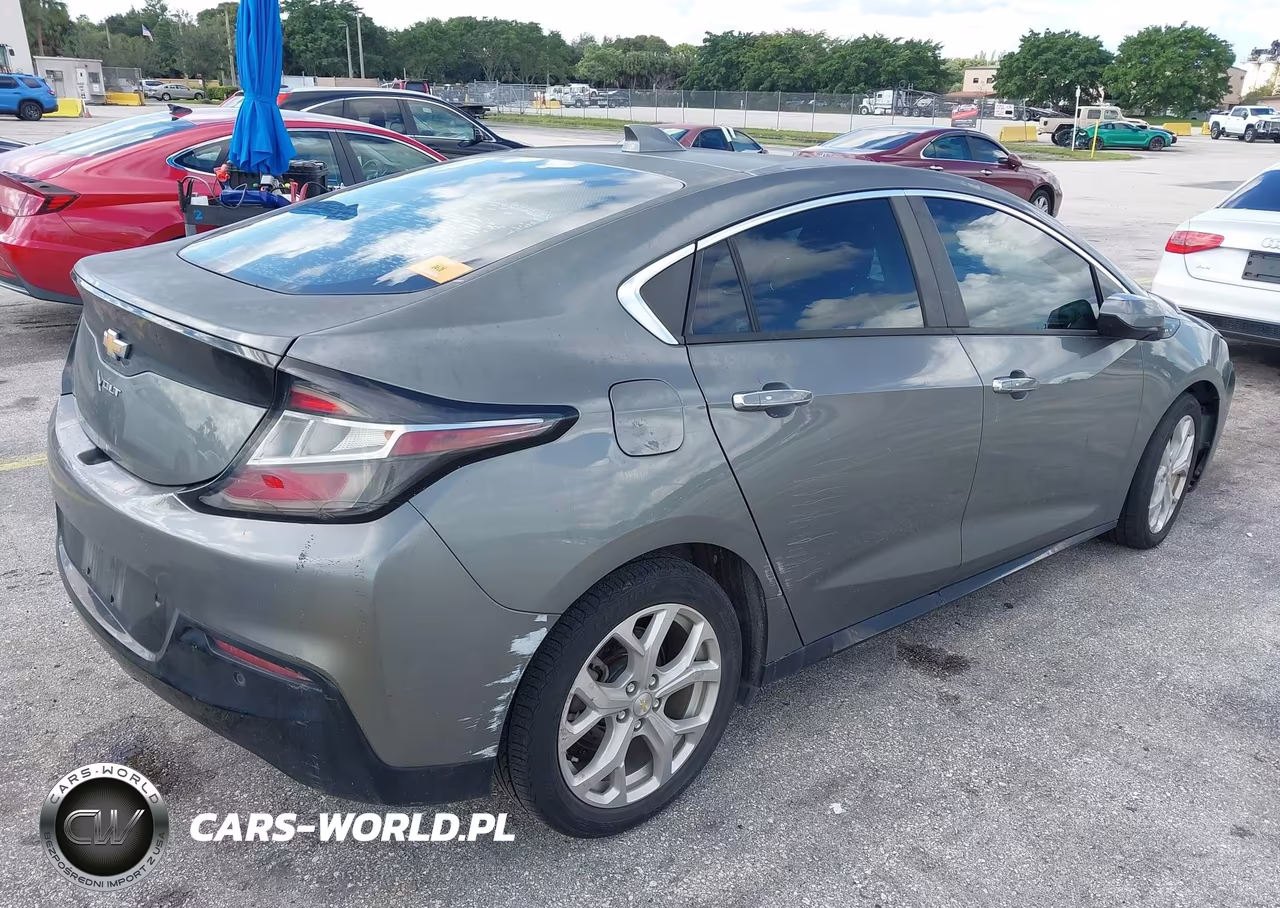 2017 Chevrolet Volt Premier VIN:1G1RB6S53HU157354 - 4
