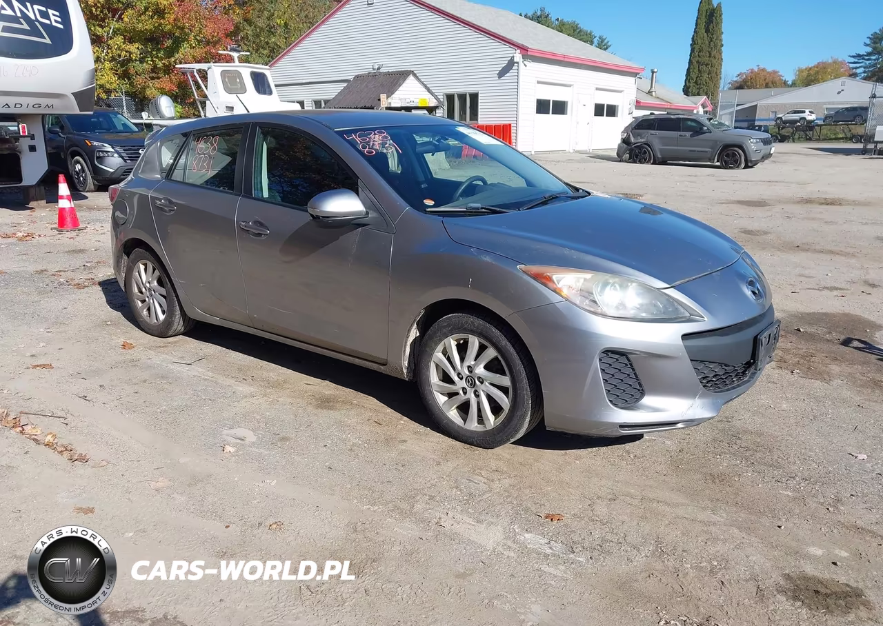 2013 Mazda Mazda3 I Touring – zdjęcie 1 z 15